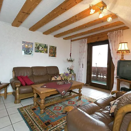 Warm In Bombogen With Private Parking Apartment