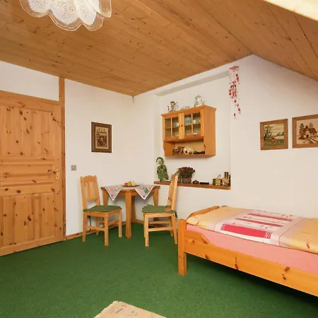 Warm In Bombogen With Private Parking